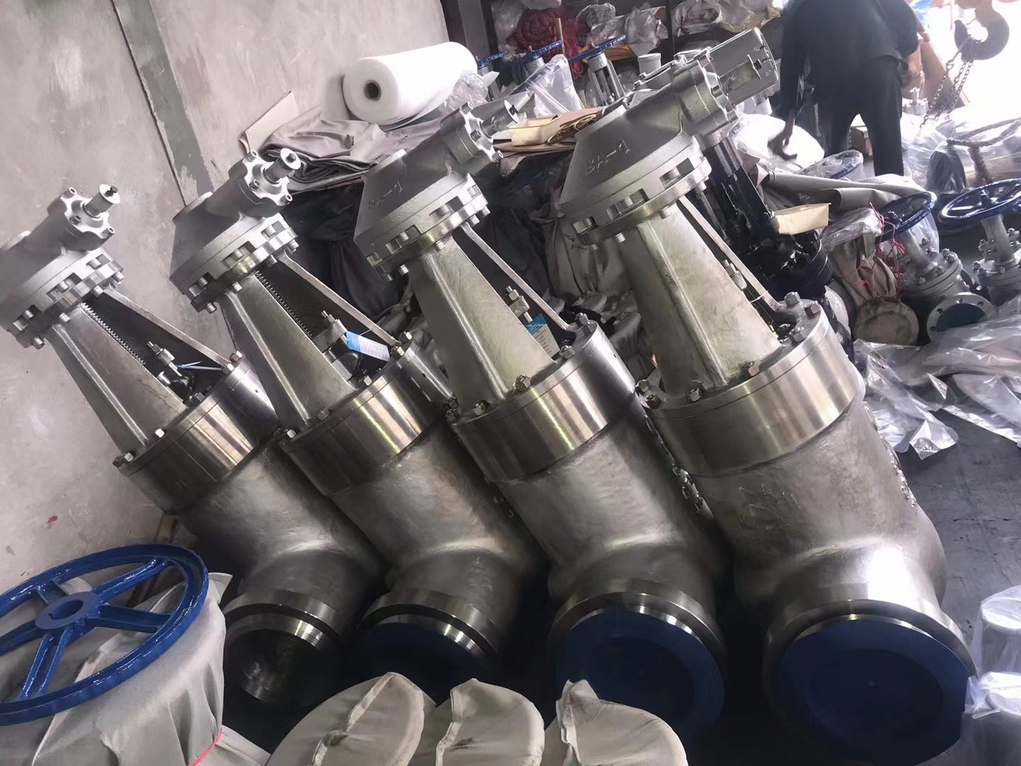 磅級(jí)電站閘閥,美標(biāo)磅級(jí)電站閘閥實(shí)物圖 磅級(jí)電站閘閥,美標(biāo)磅級(jí)電站閘閥實(shí)物圖