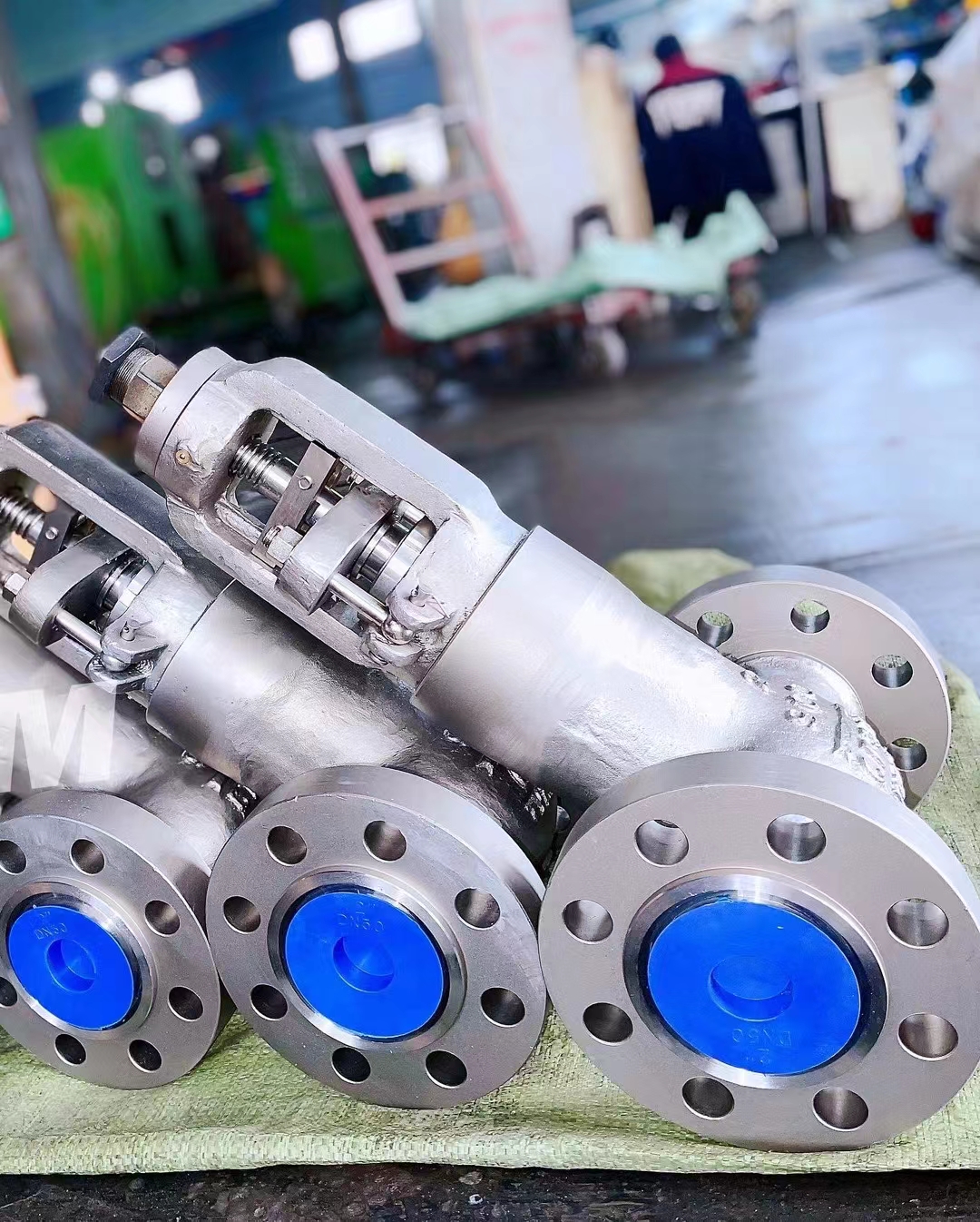 高壓閘閥,高溫高壓閘閥高清圖片 高壓閘閥,高溫高壓閘閥高清圖片