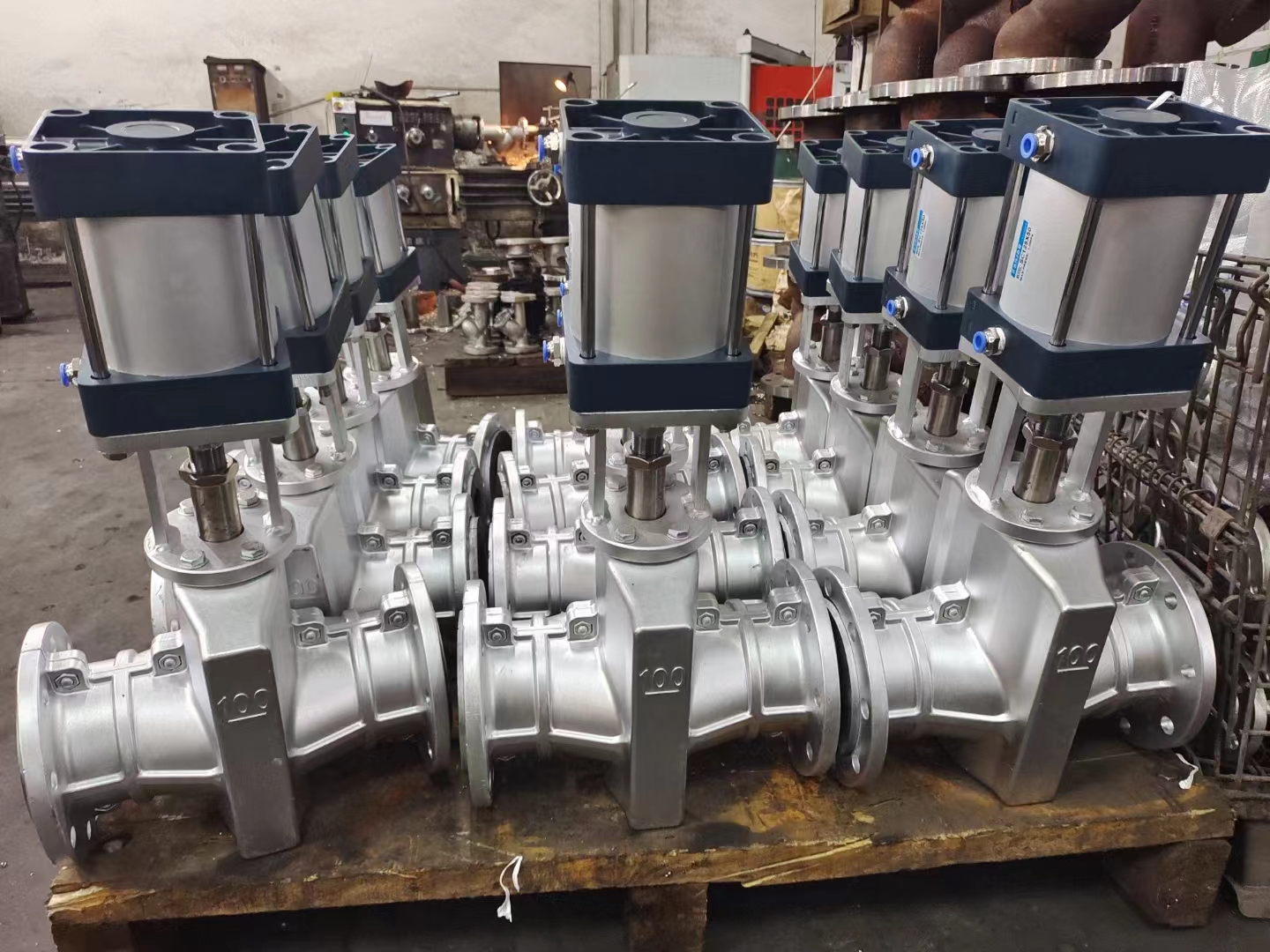 氣動管夾閥高清實物圖 氣動管夾閥高清實物圖